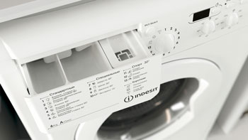 Стиральная машина Indesit IWSD6105