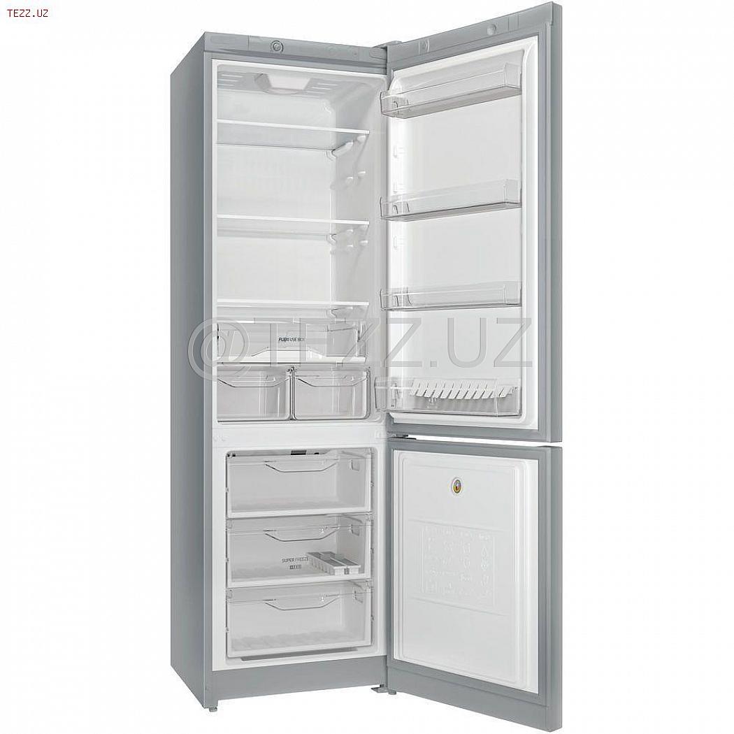 Холодильник Indesit DS 4200 SB Silver