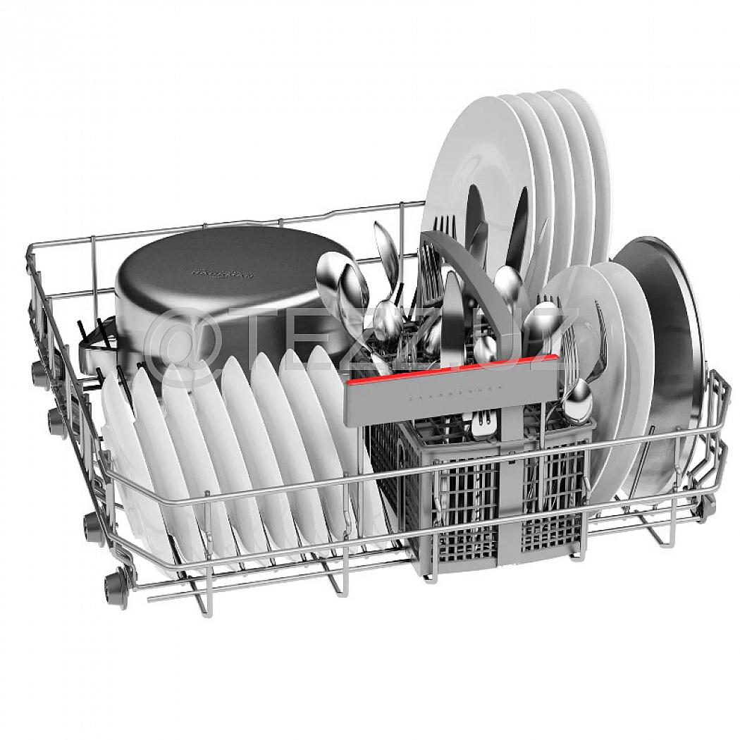 Полноразмерные посудомоечные машины Bosch SMS46MB00T
