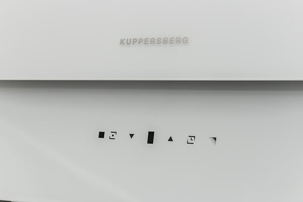Наклонные вытяжки Kuppersberg F 912 W