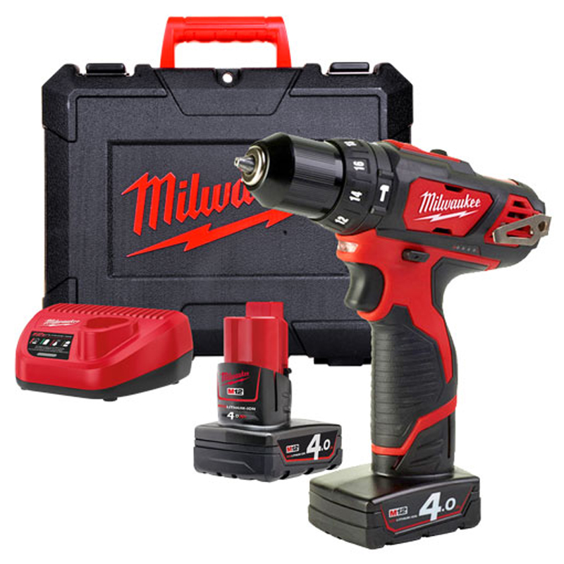 Аккумуляторная дрель-шуруповерт Milwaukee M12 BPD-402C (4933441935) 2x4 Ah