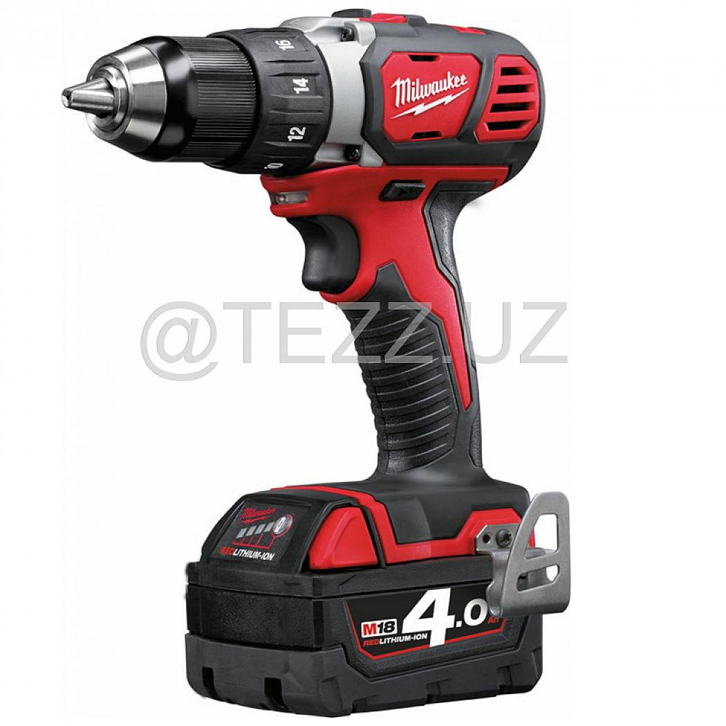 Аккумуляторная дрель-шуруповерт Milwaukee M18 BDD-402C (4933443565) 2x4 Ah