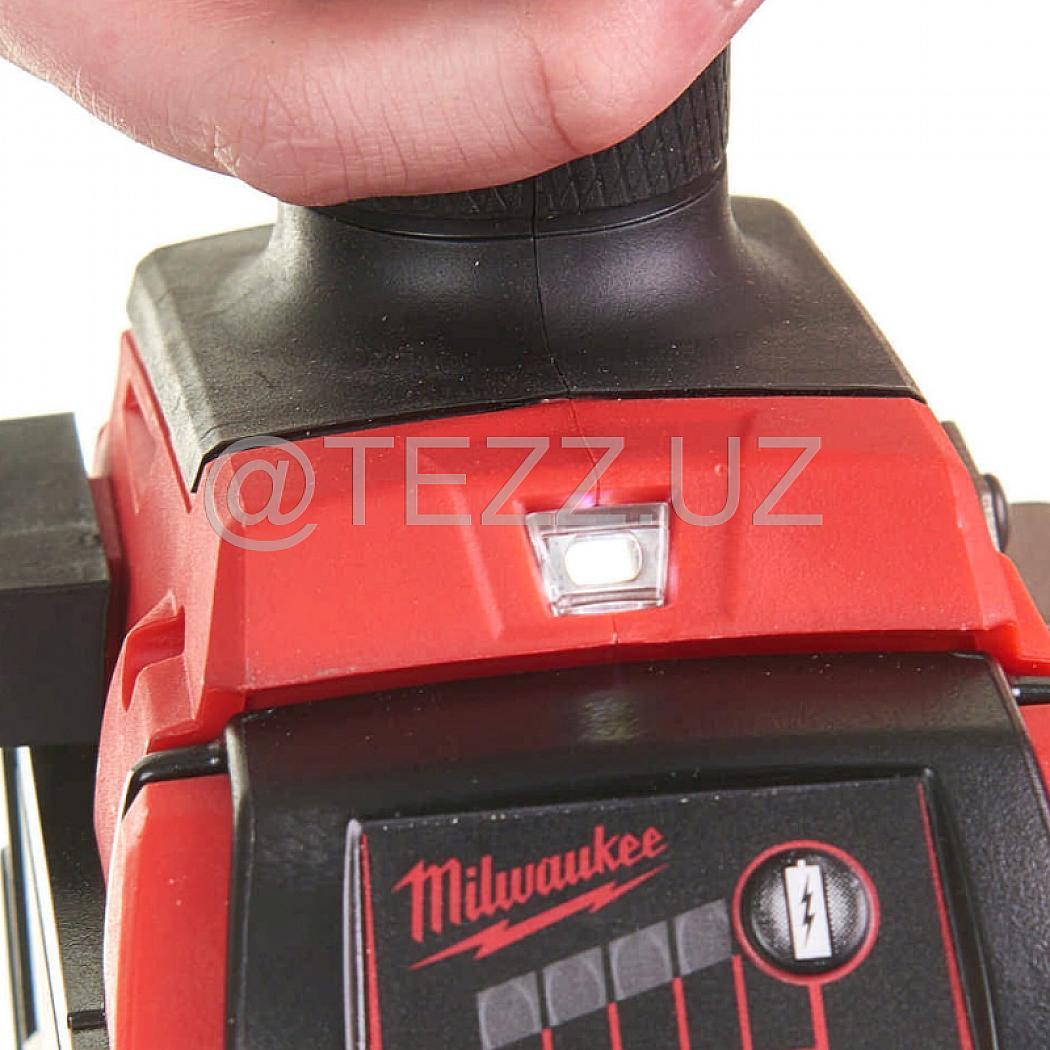 Аккумуляторная дрель-шуруповерт Milwaukee M18 FPD2-0X (4933464263)