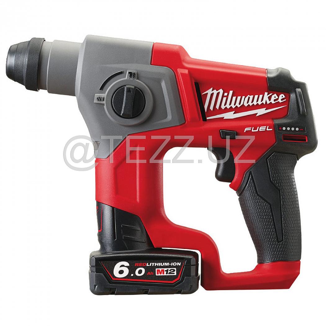 Аккумуляторный перфоратор Milwaukee M12 CH-602X FUEL (4933451510) 2x6,0 Ah